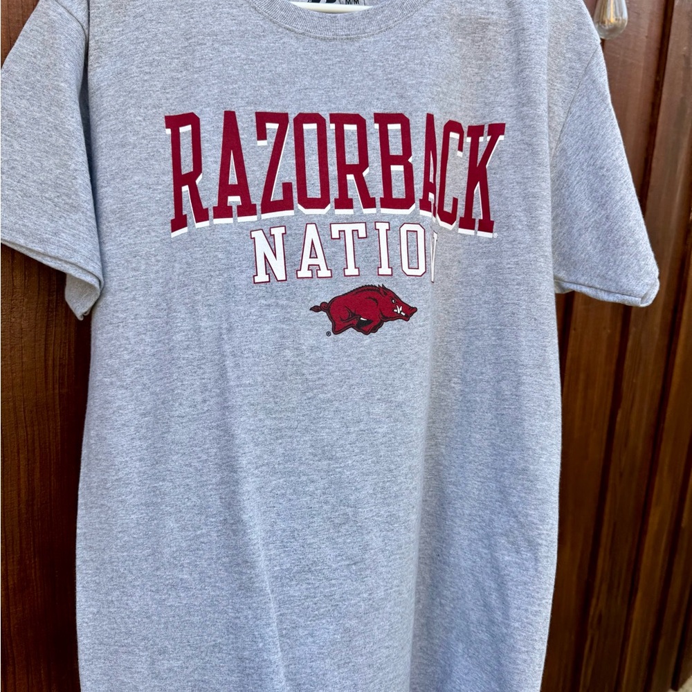 Russell  NWT University of Arkansas Razorback Nation M Tshirt